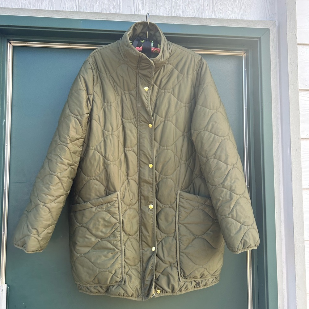 Quince Quilted Puffer Jacket in Olive Green